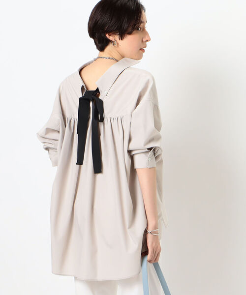 新品同様★NOLLEY'S ノーリーズ2024SS 配色ギャザー袖リボンブラウス NOLLEY'S（ノーリーズ）の「バック配色リボンシャツ（シャツ/ブラウス