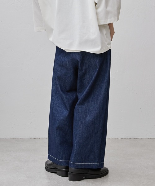 Lui's(ルイス)の「ルーズワイドデニム(デニムパンツ・メンズ・ブラック/インディゴブルー・マルチサイズ)」の4枚目の写真