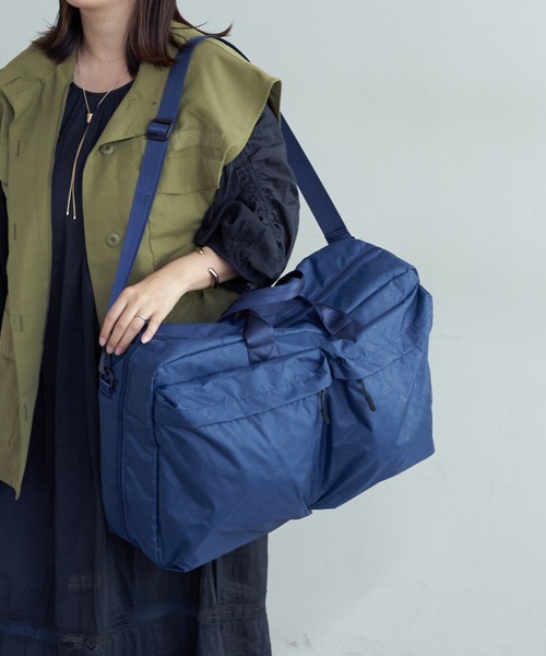 Daily russet(デイリー ラシット)の「モノグラム トラベルボストンバッグ(L)(ボストンバッグ・レディース・グレー/ブラック/カーキ/ネイビー/サンドベージュ・FREE)」の14枚目の写真