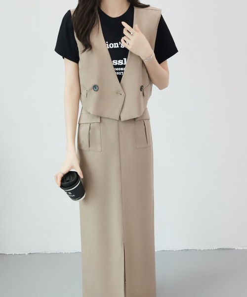 ECLIN(エクラン)の「ショートジャケット&フロントスリットロングスカートセットアップ(セットアップ・レディース・グレー/ベージュ/ブラック・S/M)」の17枚目の写真