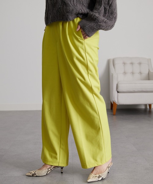 RANAN（ラナン）の「［3サイズ展開］あったか美脚見え2タックワイドパンツ（スラックス・レディース・イエロー/グレー/ブラック/オフホワイト・L/M/LL）」の20枚目の写真