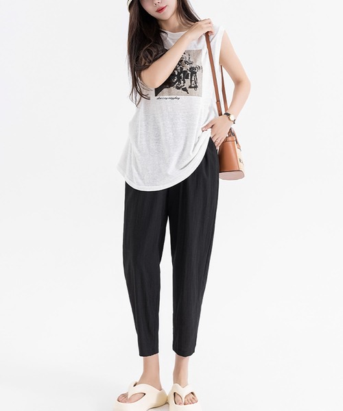 Grandeir(グランディール)の「リネンタッチテーパードパンツ(その他パンツ・レディース・ブラック/ピンク/ベージュ/グレー・M)」の2枚目の写真