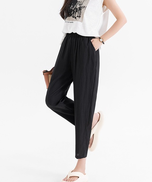 Grandeir(グランディール)の「リネンタッチテーパードパンツ(その他パンツ・レディース・ブラック/ピンク/ベージュ/グレー・M)」の5枚目の写真