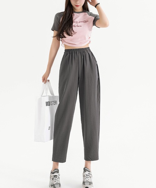 Grandeir(グランディール)の「リネンタッチテーパードパンツ(その他パンツ・レディース・ブラック/ピンク/ベージュ/グレー・M)」の11枚目の写真