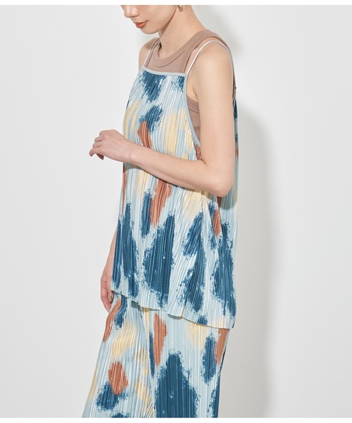 Settimissimo（セッティミッシモ）の「アートプリントプリーツキャミソール（キャミソール・レディース・ブルー/オフホワイト・FREE）」の12枚目の写真