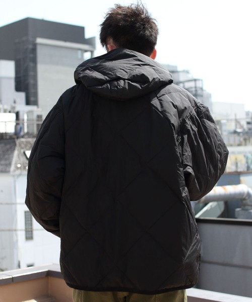 GYMPHLEX(ジムフレックス)の「GYMPHLEX/ジムフレックス キルトダウンジャケット QUILT DOWN JACKET A0434 BRN(ノーカラージャケット・メンズ・ブラック・L/M)」の6枚目の写真