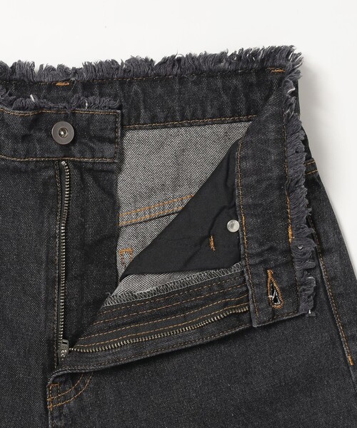 BEAMS HEART（ビームスハート）の「テーパード デニムパンツ（デニムパンツ・レディース・ブラック/ネイビー・SMALL/MEDIUM）」の12枚目の写真