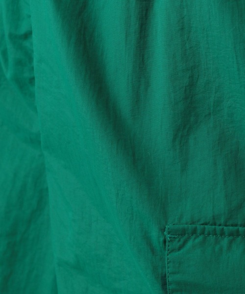 BAYFLOW（ベイフロー）の「ナイロンカーゴショートパンツ（カーゴパンツ・メンズ・チャコール/グリーン・LARGE/MEDIUM）」の14枚目の写真