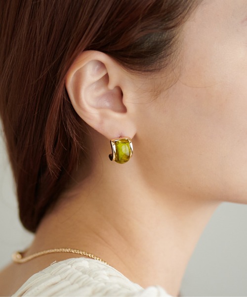 DISCOAT（ディスコート）の「【GOLDY】樹脂カーブピアス（ピアス（両耳用）・レディース・クリア/グリーン・FREE）」の2枚目の写真