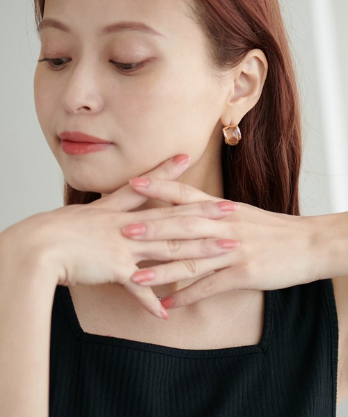 DISCOAT（ディスコート）の「【GOLDY】樹脂カーブピアス（ピアス（両耳用）・レディース・クリア/グリーン・FREE）」の13枚目の写真