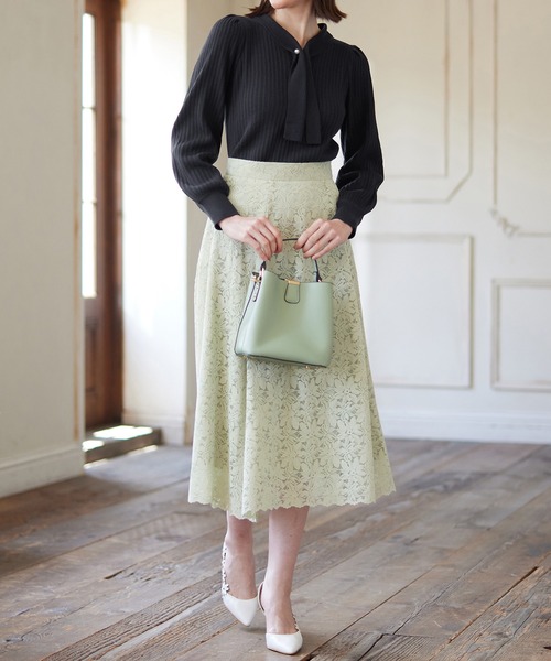 alotta（アロッタ）の「カシミヤタッチボウタイリブニット（ニット/セーター・レディース・モカ/ネイビー/ライトブルー/ベビーピンク・3L/LL/L/M）」の17枚目の写真