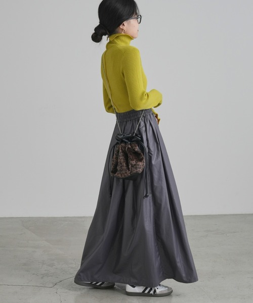 CIAOPANIC TYPY（チャオパニックティピー）の「アンチピリング配色ステッチタートルニット（ニット/セーター・レディース・イエロー/ライトグレー/グリーン/ライム/ピンク/ブラック/カーキ/オフホワイト/グレー/ブルー/ネイビー/オレンジ/スカイブルー/バイオレット/ホワイト/サーモンピンク・ONE SIZE）」の18枚目の写真