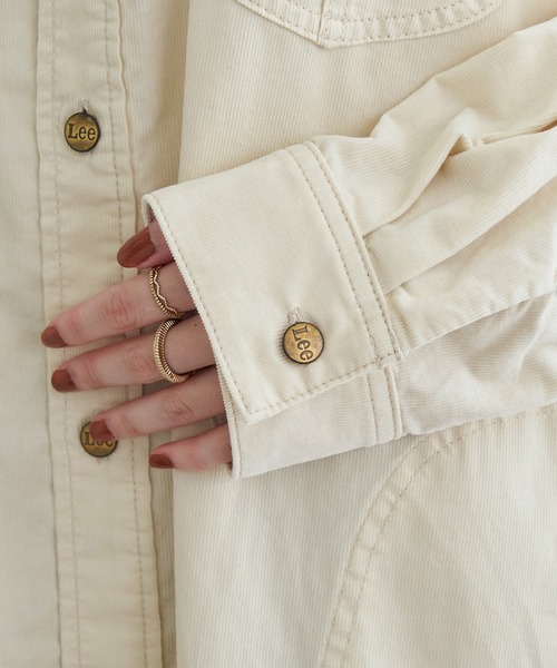 Lee(リー)の「Lee/リー【コーデュロイ】ロコワンピース(シャツワンピース・レディース・オリーブ/アイボリー・SMALL/MEDIUM)」の13枚目の写真