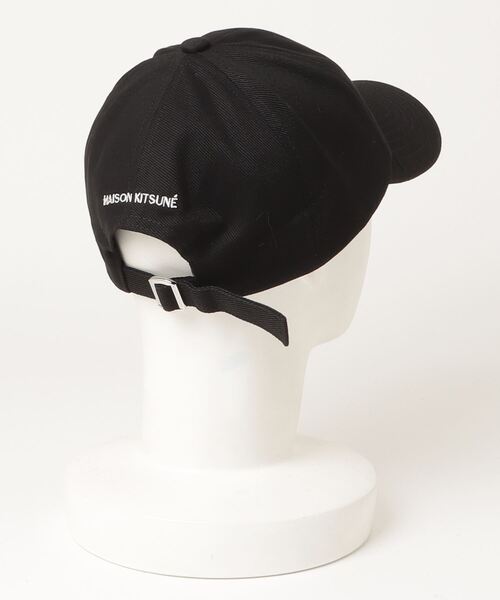 Maison Kitsune（メゾンキツネ）の「LARGE FOX HEAD EMBROIDERY 6P CAP（キャップ・メンズ・ホワイト/ブラック・U）」の11枚目の写真