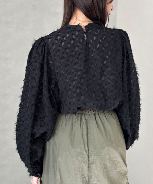 Per sist ence(パーシエンス)の「フリンジジャガードボリューム7分袖ブラウス(シャツ/ブラウス・レディース・ブラック/グレー/アイボリー・FREE)」の13枚目の写真