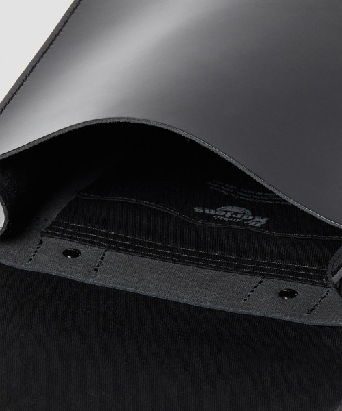 Dr. Martens（ドクターマーチン）の「Dr.Martens/ドクターマーチン/パテント ミニ バックパック（バックパック/リュック・メンズ・ブラック・FREE）」の9枚目の写真