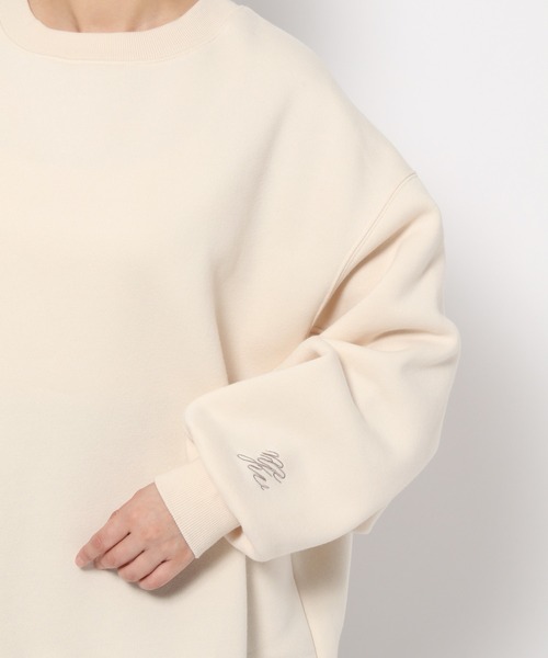 mysty woman(ミスティウーマン)の「ビッグシルエット裏毛プルオーバー 988036(スウェット・レディース・ライトグリーン/モカ/オフホワイト・FREE)」の14枚目の写真