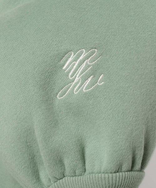 mysty woman(ミスティウーマン)の「ビッグシルエット裏毛プルオーバー 988036(スウェット・レディース・ライトグリーン/モカ/オフホワイト・FREE)」の18枚目の写真