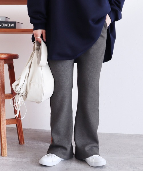 reca(レカ)の「裏起毛ボンディングフレアパンツ(その他パンツ・レディース・オリーブ/ブラック/チャコールグレー・FREE)」の8枚目の写真
