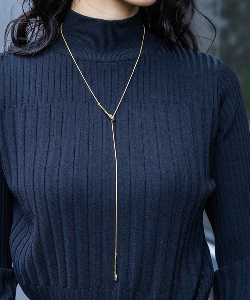 HARE（ハレ）の「ロングラリエットネックレス(HARE)（ネックレス・レディース・シルバー/ゴールド・FREE）」の7枚目の写真
