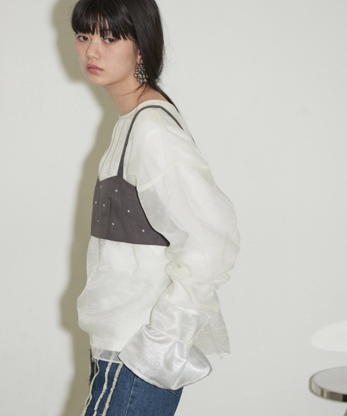 THE YOn（ザヨン）の「ドットスタッズビスチェ（その他トップス・レディース・オリーブ/チャコールグレー/ネイビー・FREE）」の16枚目の写真