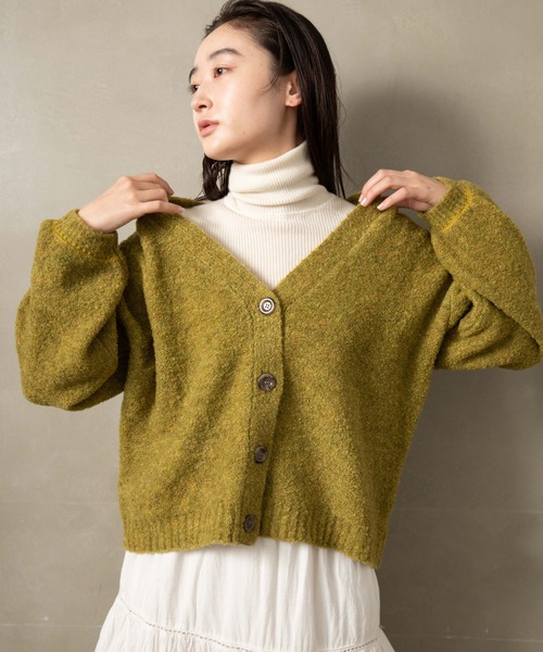 LIENCOEUR（リアンクール）の「ボリュームスリーブカーデ（カーディガン/ボレロ・レディース・オフホワイト/ベージュ/グリーン・FREE）」の4枚目の写真