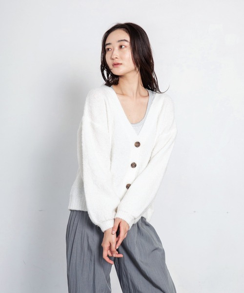 LIENCOEUR（リアンクール）の「ボリュームスリーブカーデ（カーディガン/ボレロ・レディース・オフホワイト/ベージュ/グリーン・FREE）」の9枚目の写真