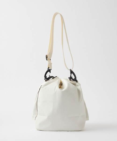M*N様 Chloé ホワイト ドローストリング ハンドバッグ Happy様専用【新品未使用】Chloé ホワイト パディントン
