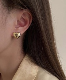 ボリュームハートピアス