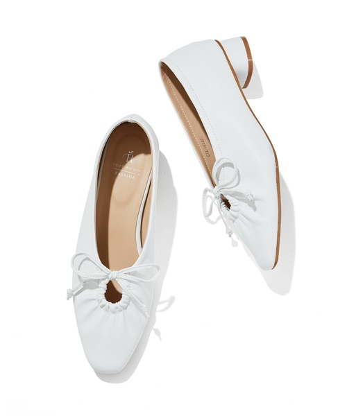 ROPE' PICNIC（ロペピクニック）の「リボンギャザーミドルヒールパンプス（パンプス・レディース・ブラック/シルバー/ホワイト系その他・23.0cm/24.5cm/24.0cm/23.5cm）」の5枚目の写真