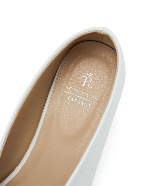 ROPE' PICNIC（ロペピクニック）の「リボンギャザーミドルヒールパンプス（パンプス・レディース・ブラック/シルバー/ホワイト系その他・23.0cm/24.5cm/24.0cm/23.5cm）」の15枚目の写真