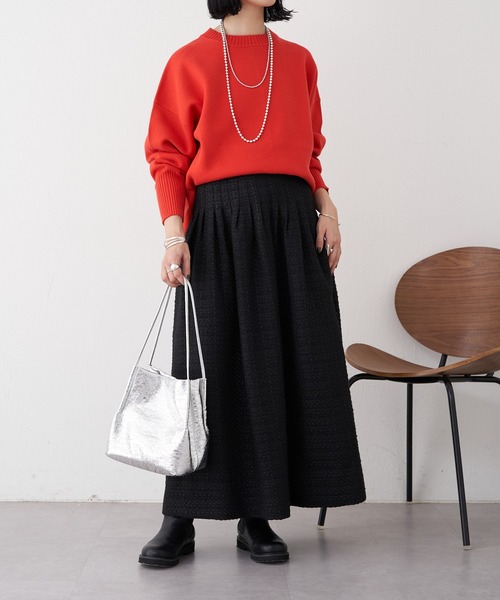 SHENERY（シーナリー）の「スウェットライクニットプルオーバー（ニット/セーター・レディース・ブラック/オフホワイト/オレンジ/ミント・FREE）」の14枚目の写真