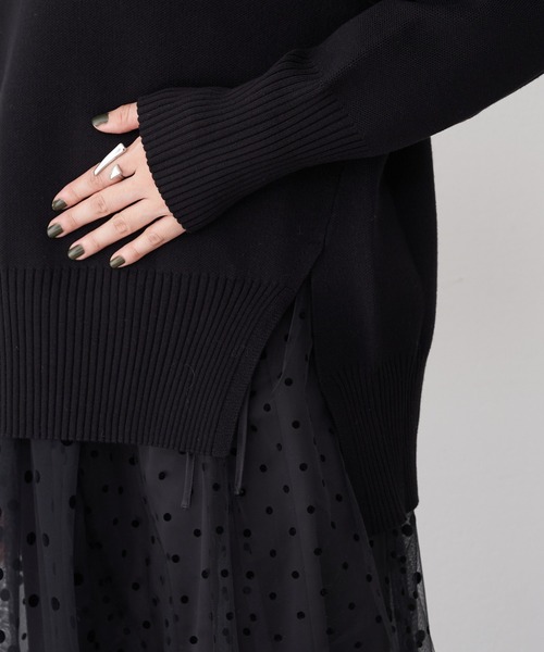 SHENERY（シーナリー）の「スウェットライクニットプルオーバー（ニット/セーター・レディース・ブラック/オフホワイト/オレンジ/ミント・FREE）」の9枚目の写真