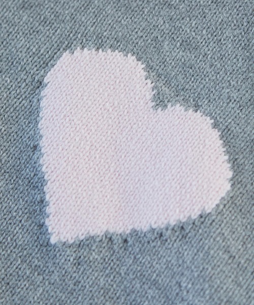 VIS(ビス)の「【洗える】ハートモチーフニット(ニット/セーター・レディース・ライトグレー/キナリ/ネイビー・FREE)」の9枚目の写真