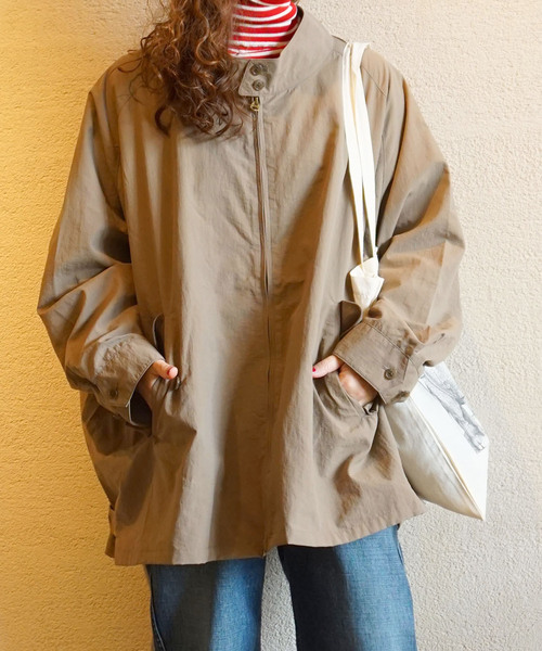 JOURNAL STANDARD LUXE（ジャーナルスタンダード　ラックス）の「ヒュージ Zip ブルゾン（ブルゾン・レディース・ベージュ/ネイビー・FREE）」の2枚目の写真