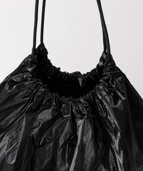 COLONY 2139（コロニートゥーワンスリーナイン）の「バルーントートバッグ（トートバッグ・レディース・ホワイト/ブラック/シルバー・FREE）」の11枚目の写真