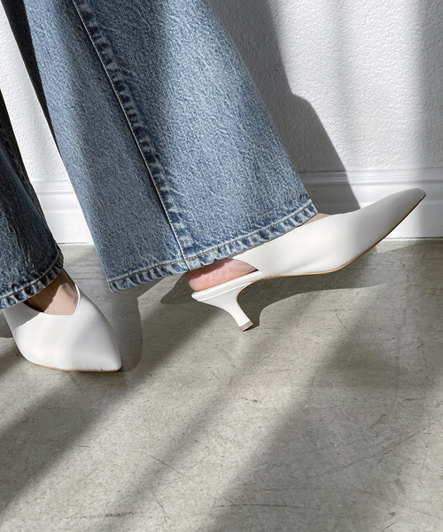 Spick & Span（スピックアンドスパン）の「Spick & Spanスリングバックパンプス（パンプス・レディース・ブラック/ホワイト・23cm/23.5cm/24cm/24.5cm/25cm）」の6枚目の写真