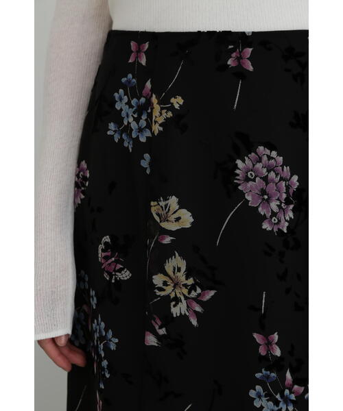 JILL STUART(ジルスチュアート)の「◆ヴェルヴェットオパールスカート(スカート・レディース・ベージュ/ブラック・2/4)」の4枚目の写真