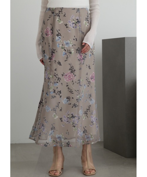 JILL STUART(ジルスチュアート)の「◆ヴェルヴェットオパールスカート(スカート・レディース・ベージュ/ブラック・2/4)」の2枚目の写真