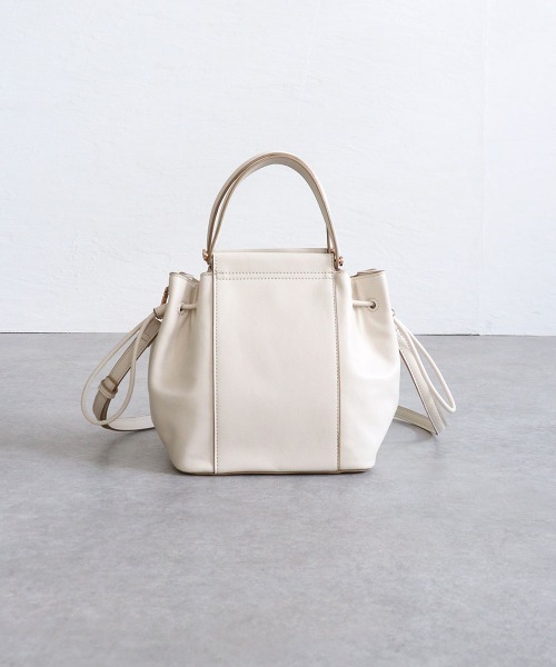 MIAN （ミアン）の「サイドドロスト2wayトートバッグ（トートバッグ・レディース・イエロー/サックスブルー/ブラック/アイボリー・FREE）」の21枚目の写真