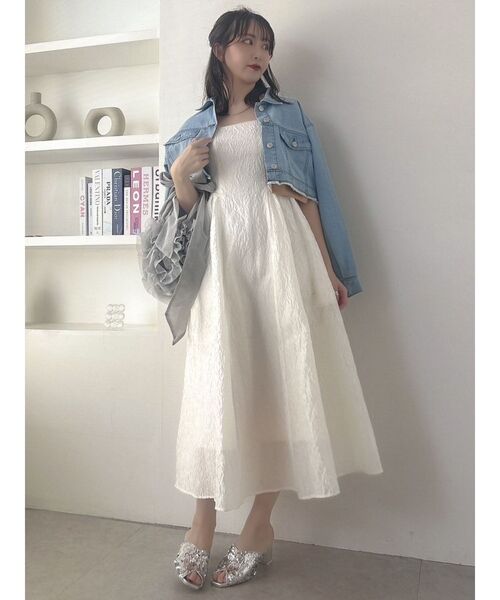 dazzlin（ダズリン）の「バックボリュームヘプバーンワンピース（ドレス・レディース・オフホワイト/ピンク/ブラック・SMALL/MEDIUM）」の16枚目の写真