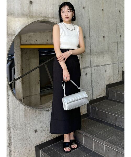 MURUA(ムルーア)の「ベーシックニットタンク(タンクトップ・レディース・ホワイト/ライトブルー/ブラック/ピンク・FREE)」の5枚目の写真