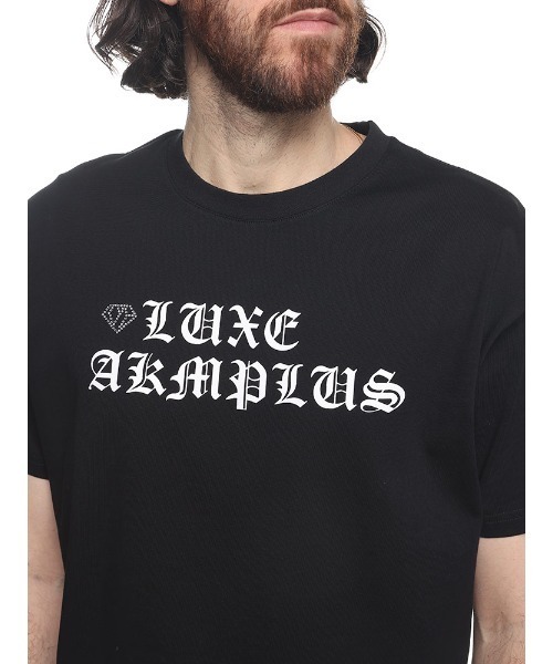 【セール】【当店独占販売】 LUXEAKMPLUS (リュクスエイケイエムプラス) ハーフダイヤ クルーネック 半袖 Ｔシャツ LALAT24014SZ ブランド メンズ 男性 トップス（Tシャツ/カットソー）｜LUXEAKMPLUS（リュクスエイケイエムプラス）