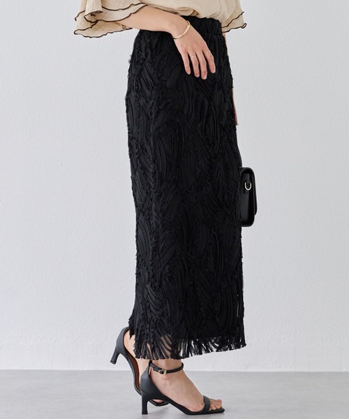 LAVEANGE（ラビアンジェ）の「チュールレースナロースカート（スカート・レディース・ブラック/オフホワイト・LL/M/4L/3L）」の15枚目の写真