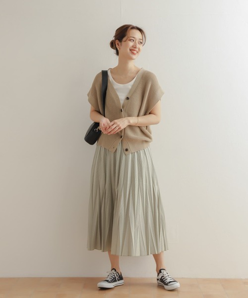 URBAN RESEARCH DOORS（アーバンリサーチドアーズ）の「オパール加工変形プリーツスカート（スカート・レディース・ミント/オフホワイト・MEDIUM）」の21枚目の写真