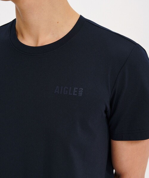 AIGLE(エーグル)の「UVカット 吸水速乾 プライムフレックス ワンポイントロゴ 半袖Tシャツ(Tシャツ/カットソー・メンズ・ブルー/ホワイト/ブラック・XL/S/M/L)」の5枚目の写真