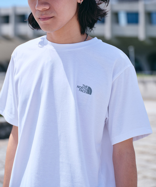 THE NORTH FACE(ザノースフェイス)の「THE NORTH FACE / S/S Square Mountain Logo NT32377(Tシャツ/カットソー・メンズ・ブラック/ホワイト/キャメル/コバルトブルー・MEDIUM/LARGE/X-LARGE)」の11枚目の写真
