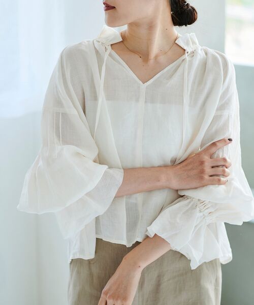 le.coeur blanc（ルクールブラン）の「《手洗い可能》ペーパーリネンボリュームスリーブブラウス（シャツ/ブラウス・レディース・オフホワイト/ブラック/ライトグリーン・38）」の12枚目の写真