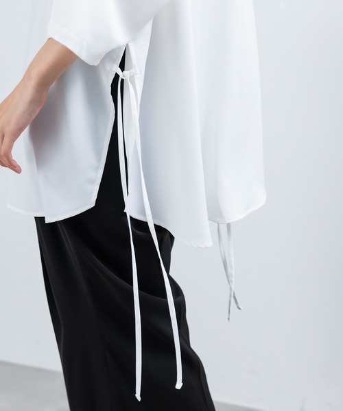 JUNRED(ジュンレッド)の「【 UNISEX 】スリットコードハーフスリーブシャツ(シャツ/ブラウス・メンズ・ホワイト/ブラック/サックスブルー・M/L/S)」の4枚目の写真