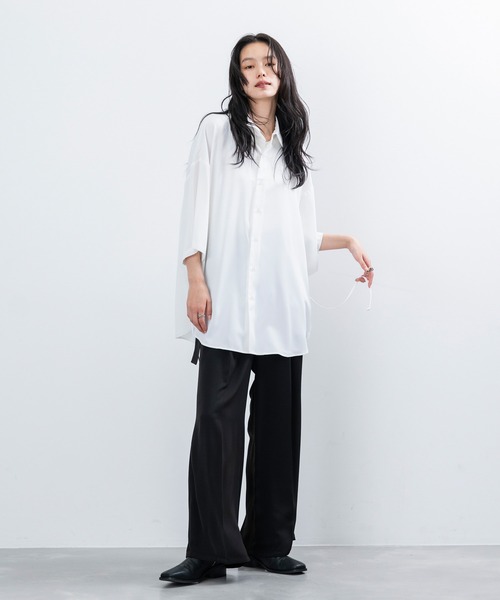 JUNRED(ジュンレッド)の「【 UNISEX 】スリットコードハーフスリーブシャツ(シャツ/ブラウス・メンズ・ホワイト/ブラック/サックスブルー・M/L/S)」の12枚目の写真